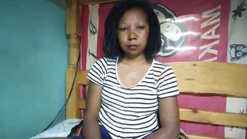 Snapshot of viviane0812 chatting on 27, 2, 2025 viviane0812 online show from 27, 2, 2025