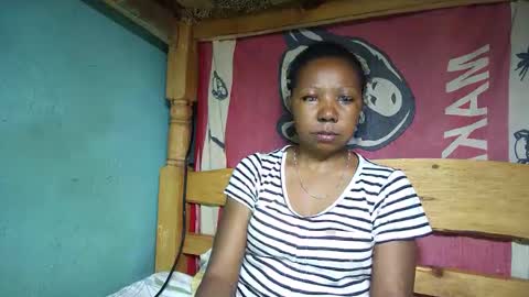 Snapshot of viviane0812 chatting on 27, 2, 2025 viviane0812 online show from 27, 2, 2025