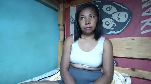 Snapshot of viviane0812 chatting on 7, 3, 2025 viviane0812 online show from 7, 3, 2025