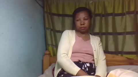 Snapshot of viviane0812 chatting on 17, 9, 2025 viviane0812 online show from 17, 9, 2025
