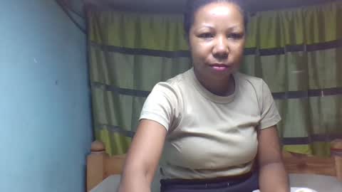 Snapshot of viviane0812 chatting on 22, 9, 2025 viviane0812 online show from 22, 9, 2025