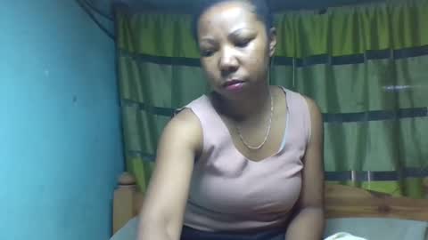 Snapshot of viviane0812 chatting on 26, 9, 2025 viviane0812 online show from 26, 9, 2025