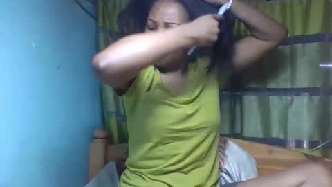 viviane0812 online show from 5, 12, 2025