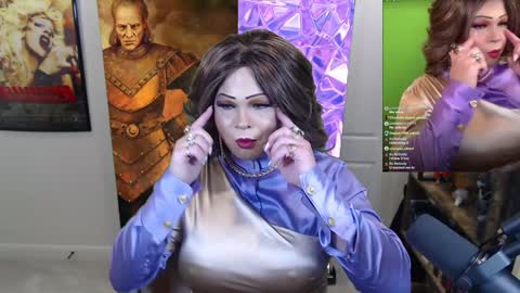 Snapshot of vivianfrost chatting on 14, 1, 2025 VivianFrosty online show from 14, 1, 2025