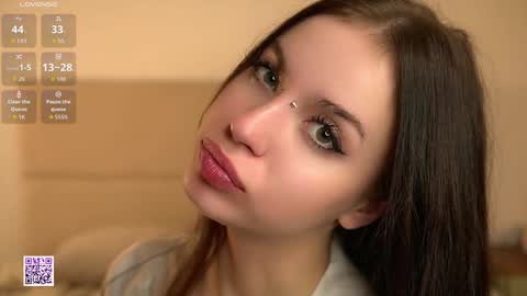 Snapshot of vivid_girls chatting on 3, 11, 2025 Nelly and Mari online show from 3, 11, 2025