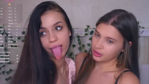 Snapshot of vivid_girls chatting on 23, 2, 2026 Nelly and Mari online show from 23, 2, 2026