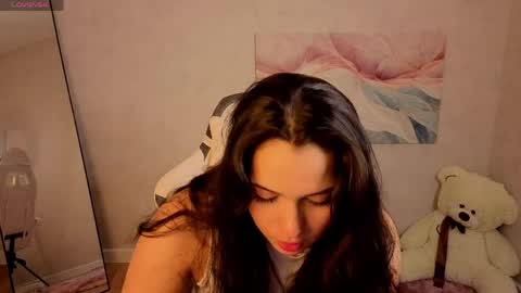 vivien_ross online show from 5, 5, 2026