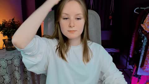 Vivien online show from 10, 1, 2025