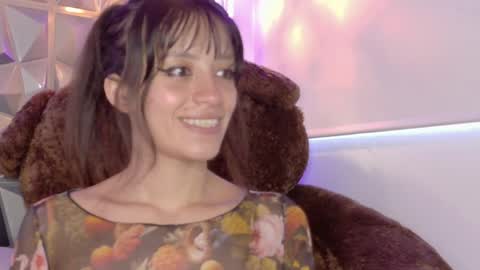 Snapshot of vixen_flutter chatting on 3, 4, 2026 Vixen online show from 3, 4, 2026
