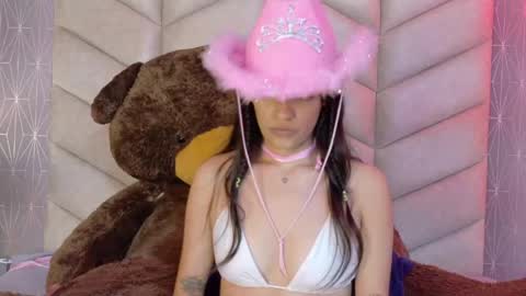 Snapshot of vixen_flutter chatting on 16, 4, 2026 Vixen online show from 16, 4, 2026
