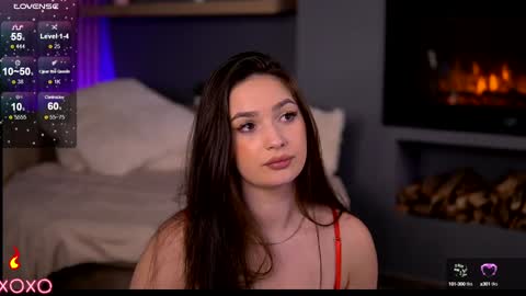 vixenamour online show from 4, 2, 2025