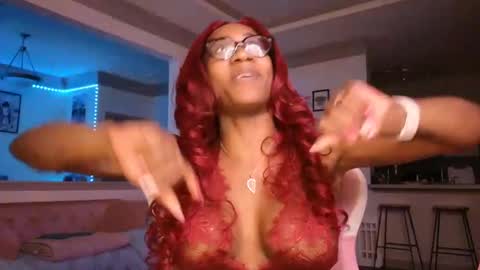 Snapshot of vixencapri chatting on 21, 1, 2025 Vixen Capri online show from 21, 1, 2025