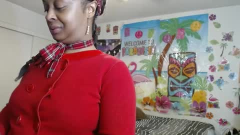 Snapshot of vixenfyre chatting on 16, 2, 2025 Vixen Fyre online show from 16, 2, 2025