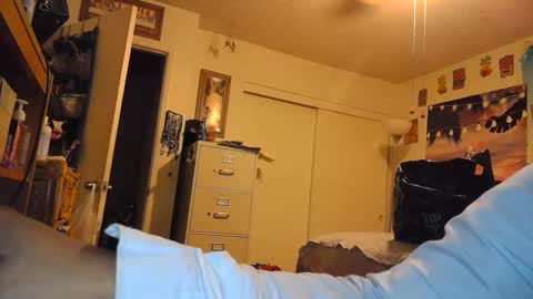 Snapshot of vixenfyre chatting on 24, 9, 2025 Vixen Fyre online show from 24, 9, 2025