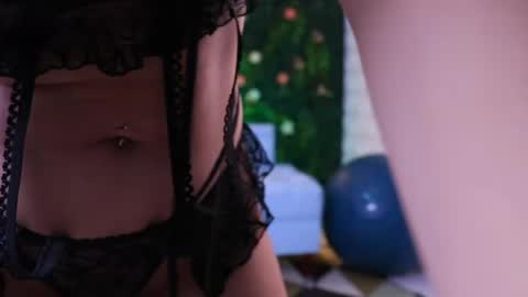 Vixen Inner online show from 17, 4, 2026