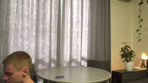 Snapshot of vladdicheck chatting on 25, 9, 2025 vladdicheck online show from 25, 9, 2025