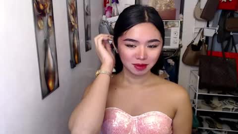 Snapshot of voganmarie chatting on 13, 7, 2026 voganmarie online show from 13, 7, 2026