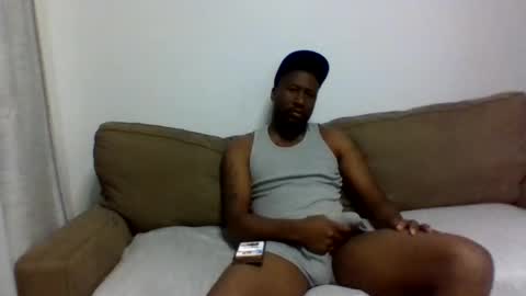 Snapshot of vondon69 chatting on 5, 11, 2025 Dashawn online show from 5, 11, 2025