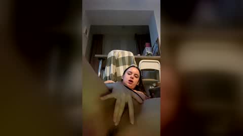 Snapshot of vonessa_crown123098 chatting on 27, 3, 2026 vonessa_crown123098 online show from 27, 3, 2026