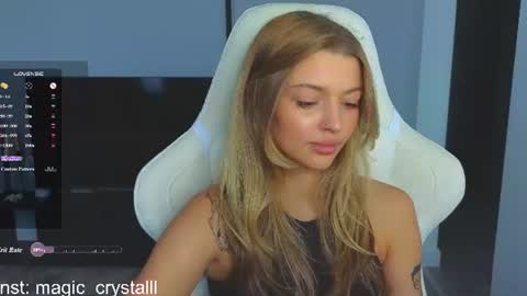 Aliceinst magic crystalll online show from 26, 6, 2026