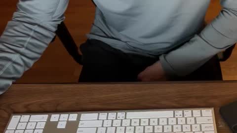 Snapshot of voterki796 chatting on 17, 12, 2025 voterki796 online show from 17, 12, 2025