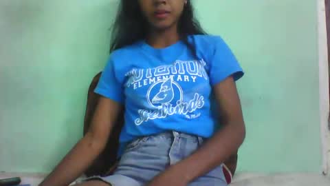 Snapshot of vounialdy chatting on 11, 3, 2025 vounialdy online show from 11, 3, 2025