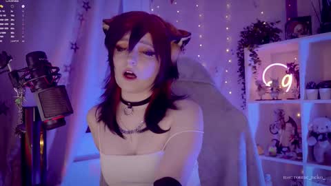 vronnier online show from 20, 9, 2025