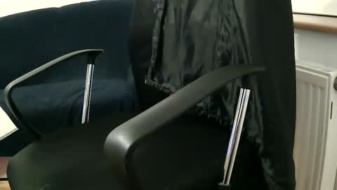 Daniel online show from 6, 2, 2025