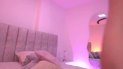 Snapshot of vvioleta_ chatting on 14, 1, 2026 Violeta online show from 14, 1, 2026