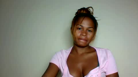 vynarahot online show from 12, 6, 2026