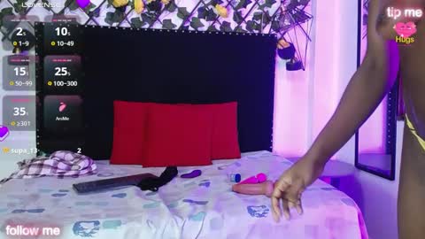 Snapshot of vzoeycooper chatting on 14, 10, 2025 Zoey online show from 14, 10, 2025