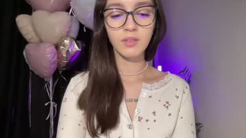 Alice  Before pvt write to me in PM  online show from 23, 1, 2025