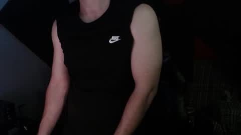 Snapshot of w33dgvy chatting on 10, 5, 2026 w33dgvy online show from 10, 5, 2026