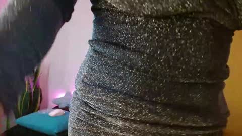 kitty SUPORT ME AND MY BABY SINGLE MOMY online show from 30, 1, 2025