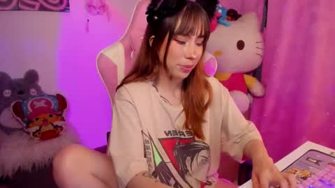 AIKA  online show from 22, 10, 2025