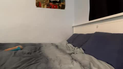 Lily online show from 4, 6, 2026