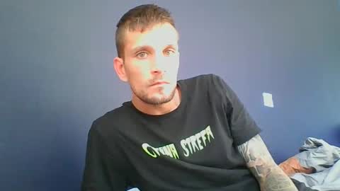 Snapshot of wajlyhaze2 chatting on 28, 9, 2025 wajlyhaze2 online show from 28, 9, 2025