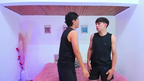 Hi  I am Venus kloy Thiago online show from 9, 9, 2025