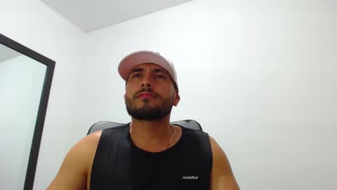 Snapshot of walter_brownn01 chatting on 10, 1, 2025 WALTER BROWN  online show from 10, 1, 2025