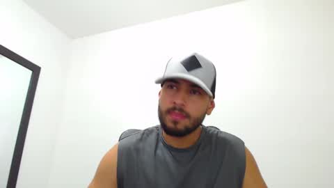 Snapshot of walter_brownn01 chatting on 15, 1, 2025 WALTER BROWN  online show from 15, 1, 2025