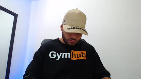 Snapshot of walter_brownn01 chatting on 21, 1, 2025 WALTER BROWN  online show from 21, 1, 2025