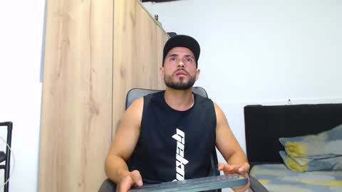 WALTER BROWN  online show from 6, 11, 2025