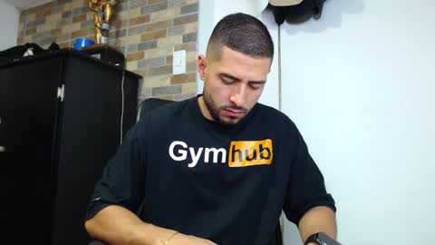 WALTER BROWN  online show from 6, 1, 2026