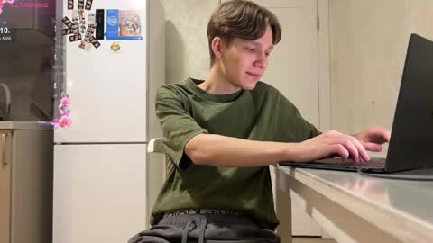 Snapshot of walterback chatting on 2, 3, 2025 Mark and Tom online show from 2, 3, 2025