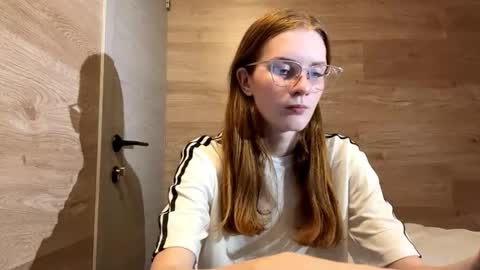 Snapshot of walterstachowicz chatting on 29, 10, 2025 Lana online show from 29, 10, 2025