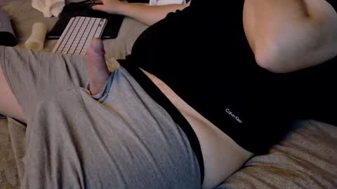 Snapshot of waltsobchak chatting on 25, 9, 2025 I love the ol in-n-out online show from 25, 9, 2025