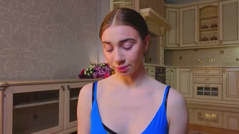 hello guys im Lilian online show from 18, 9, 2025