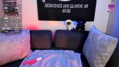   online show from 2, 12, 2025