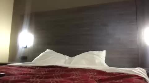 Snapshot of wanderlustgaal chatting on 11, 10, 2025 wanderlustgaal online show from 11, 10, 2025