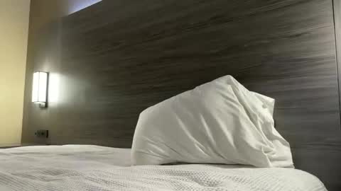 Snapshot of wanderlustgaal chatting on 12, 10, 2025 wanderlustgaal online show from 12, 10, 2025